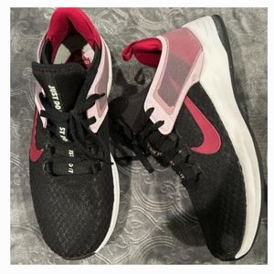 Nike Bella Air